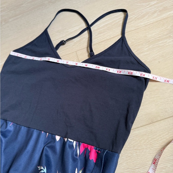 3/$10 Blue and Pink High-Low Maxi Dress Resort Wear - Picture 4 of 8